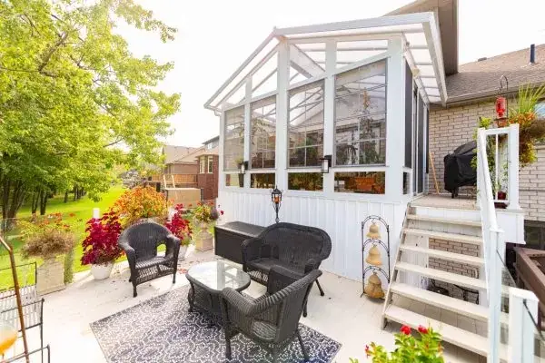 white alumadeck railing system white alumadeck railing system