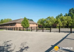 sunspace-traditional-picket-railing-fence_0002-1