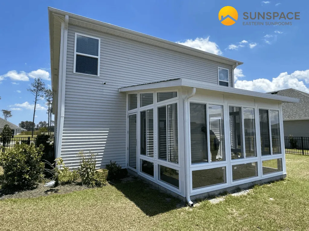 Castle_Hayne__NC_4_season_sunroom_insulated_model_400